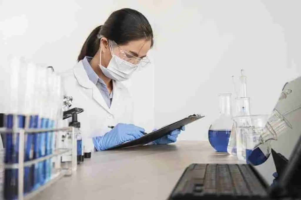 Leistungsfähige Laborautomatisierung mit moderner LIMS Software